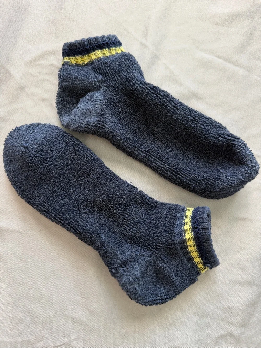Men's Hiking Ankle Socks - Navy with Yellow Stripe